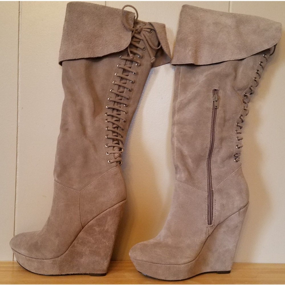 Bakers Knees high wedge